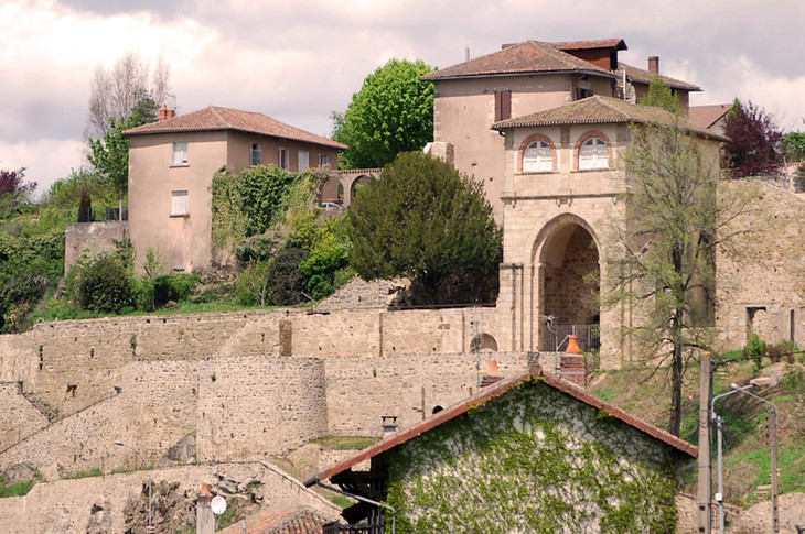 CITE DE SAINT-JUNIEN