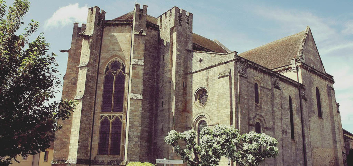 CITE DE SAINT-YRIEIX-LA-PERCHE